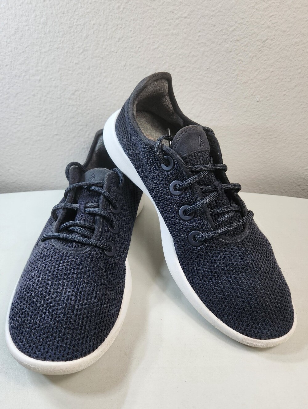 Allbirds Mens |12| Jet Black/White Tree Runner Knit Lace Up Walking Shoes